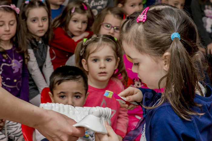 educatie sanitara stomatologie