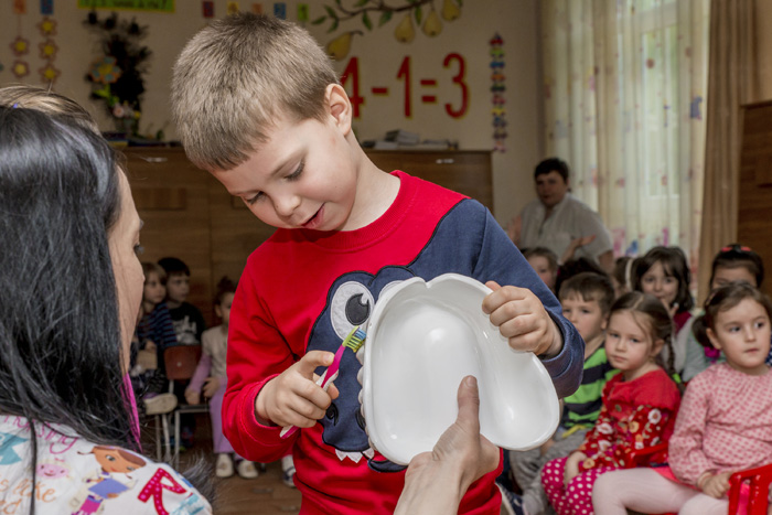 educatie sanitara stomatologie