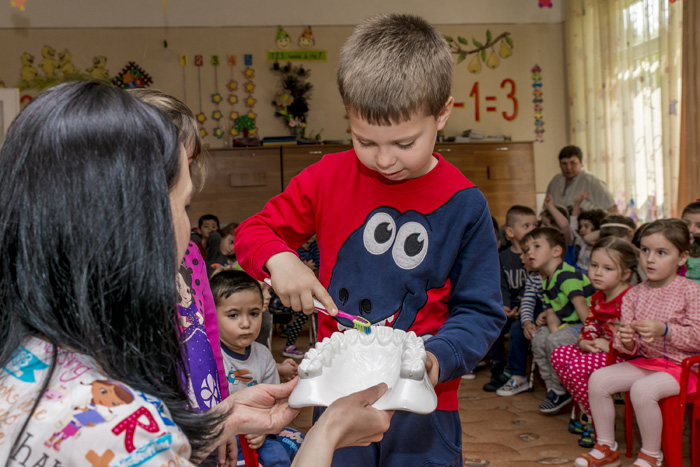 educatie sanitara stomatologie